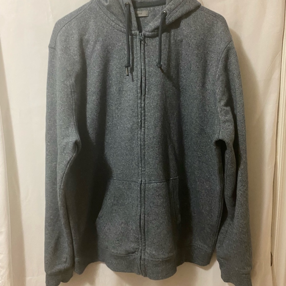 Men's Gray Full-Zip Hooded Sweater